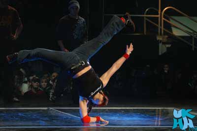 Elio-Stolz-P2---Bboy-20-cop.jpg